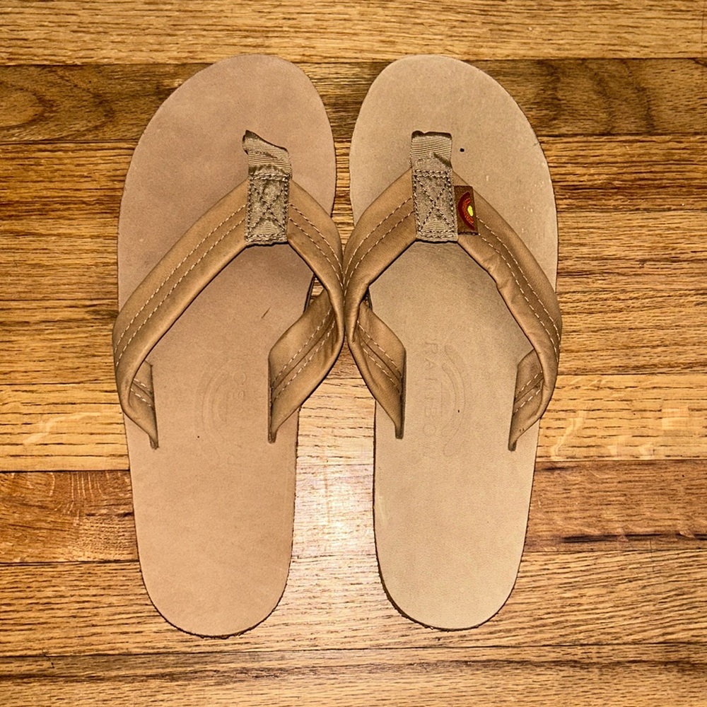 💜💜 RAINBOW SLIPPERS WOMEN 6.5-7.5💜💜